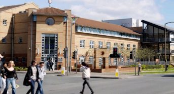 Vice-Chancellor’s International Postgraduate Scholarship at Leeds Arts University in UK, 2018/2019